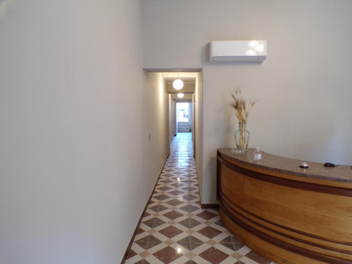 Nuova Aurora Rent Rooms Roccalumera Exterior photo